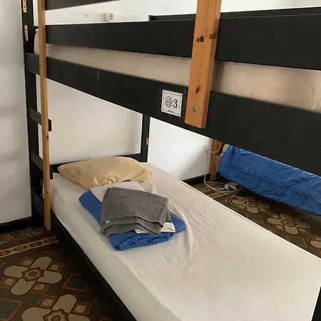 Atlas Hostel *